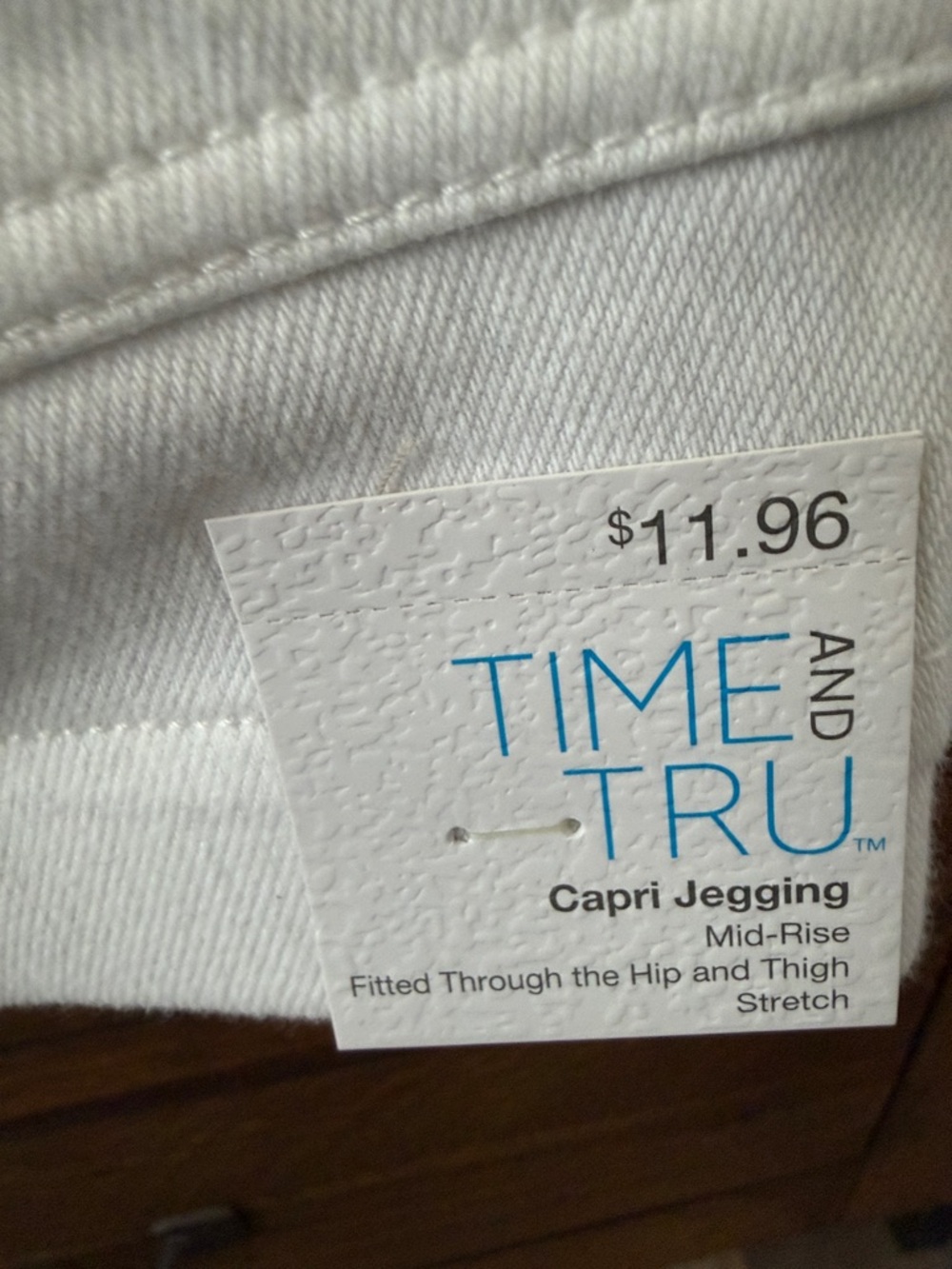 2 X Pairs Time and Tru Beige & White Cropped Pull-On Jeggings with Pockets. - Picture 3 of 9